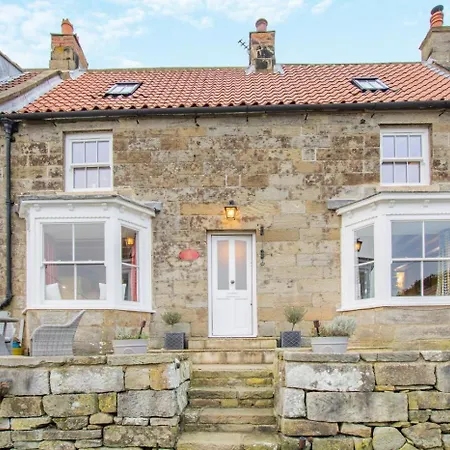 3 Bed In Danby Oc-R30587