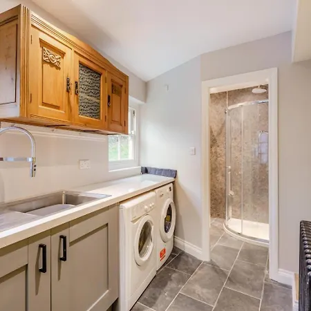 Red Briar House Дом отдыха Danby