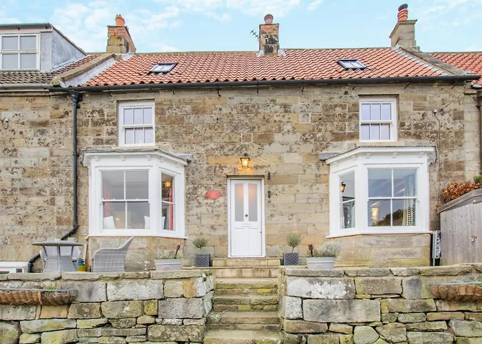 3 Bed In Oc-r30587 Danby