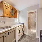 3 Bed In Oc-r30587 Nyaraló *
